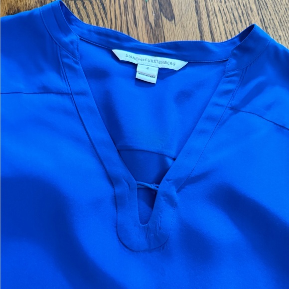 DVF Silk Blouse - Picture 2 of 3